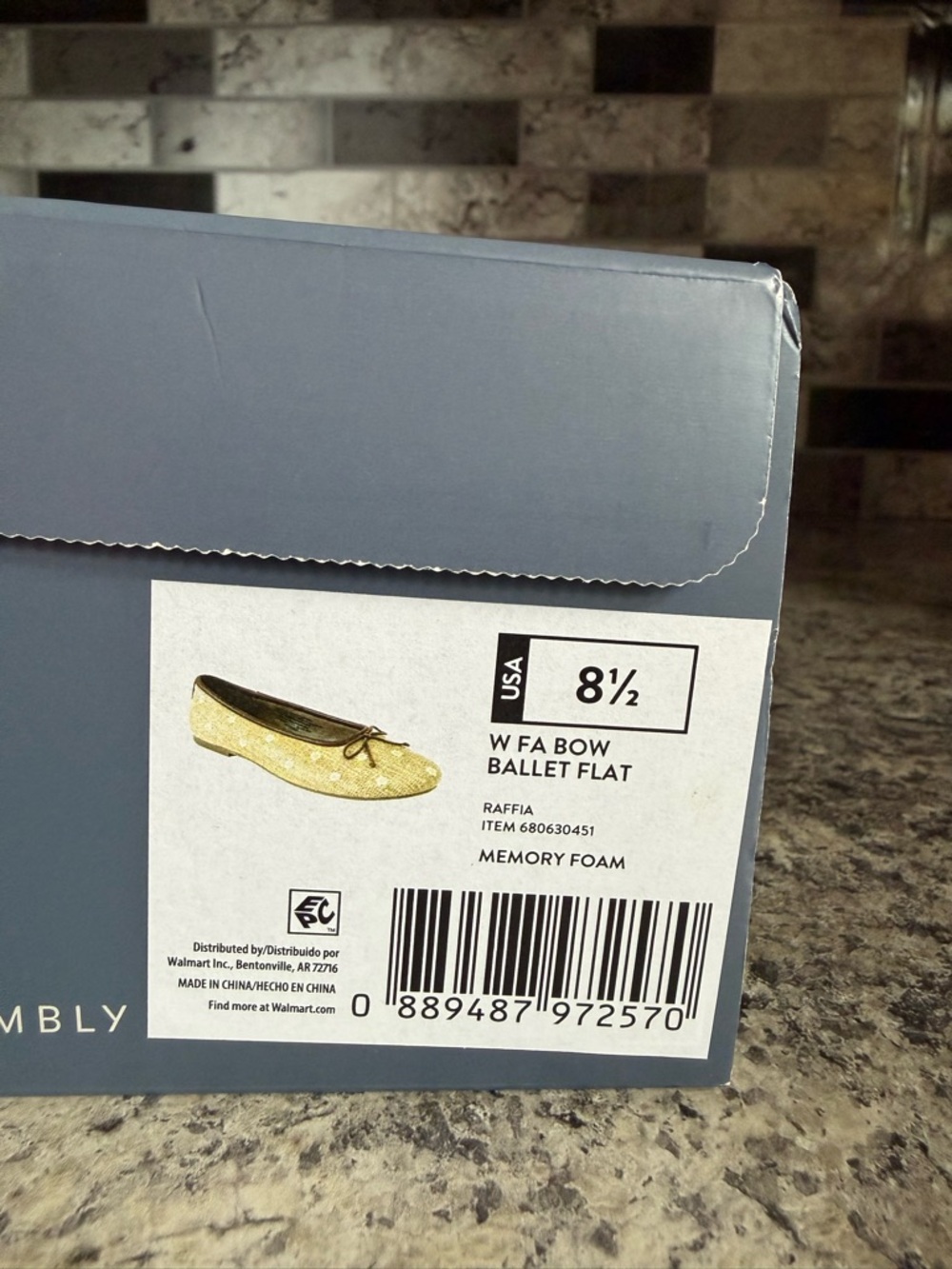 Free assembly Tan Straw Ballet Flats with Dainty Daisy Embroidery - Picture 10 of 11